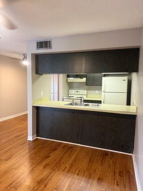 900 70th St. N - 207, St. Petersburg, FL 33710