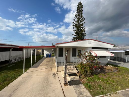 707 50TH Ave W, Bradenton, FL 34207