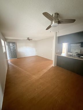 900 70th St. N - 109, St. Petersburg, FL 33710