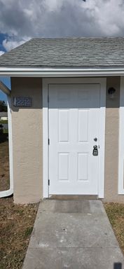 2214 30th Ave W, Bradenton, FL 34205