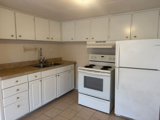 4116 7th St. E , Bradenton, FL 34208