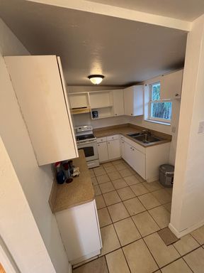 1951 24th St, Unit A, Sarasota, FL 34234