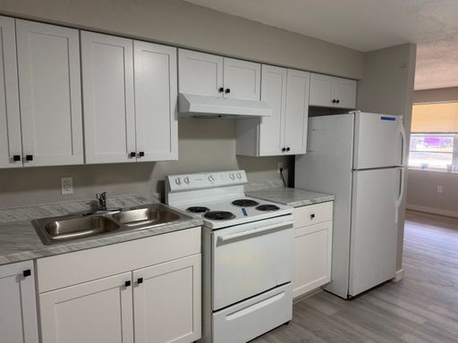 1200 12th Ave W, Unit B, Palmetto, FL 34221