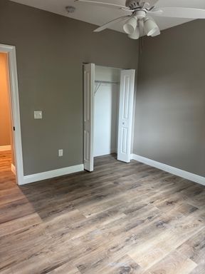 923 Hagle Park Rd, Bradenton, FL 34212