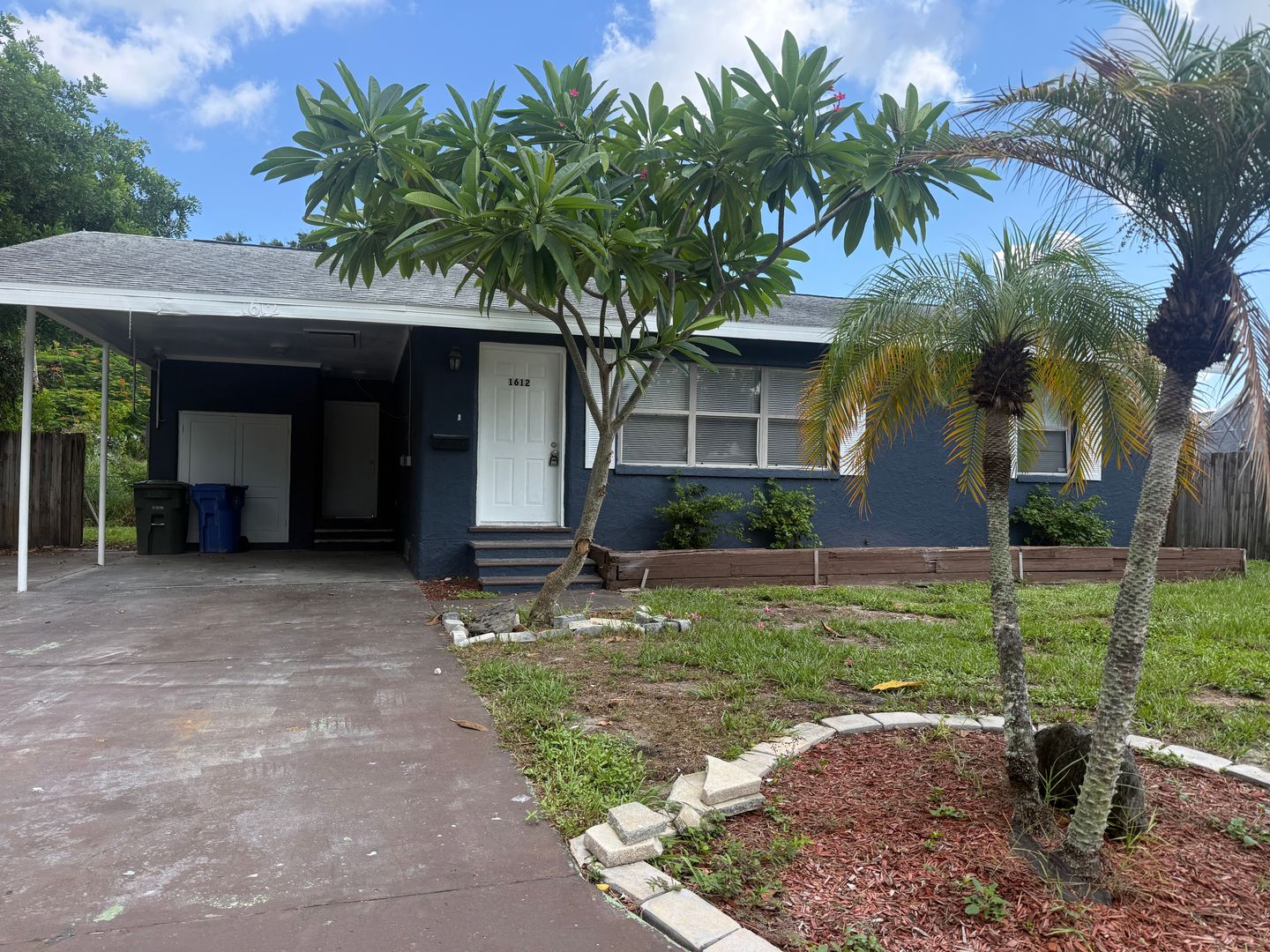Bradenton House: 1612 15th Ave W