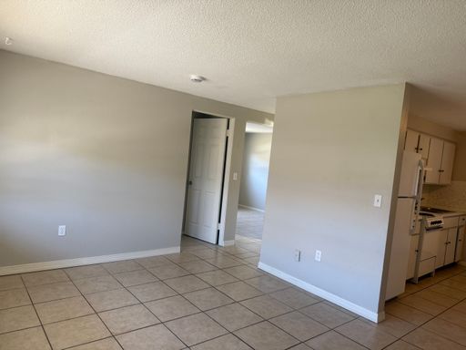 1208 12th Ave W, Unit B, Palmetto, FL 34221