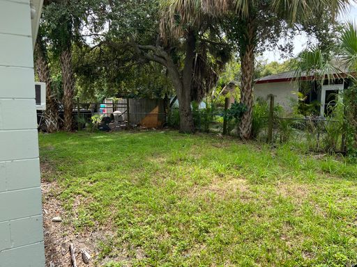 2821 Pershing Ave, Sarasota, FL 34234