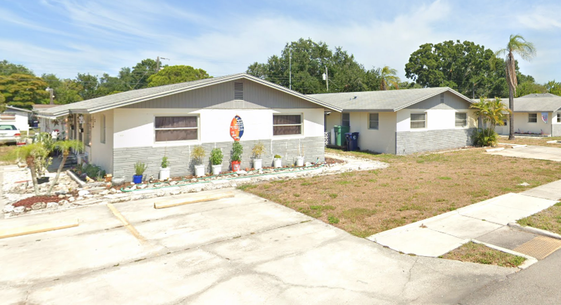 Palmetto Apartment: 1200 12th Ave W