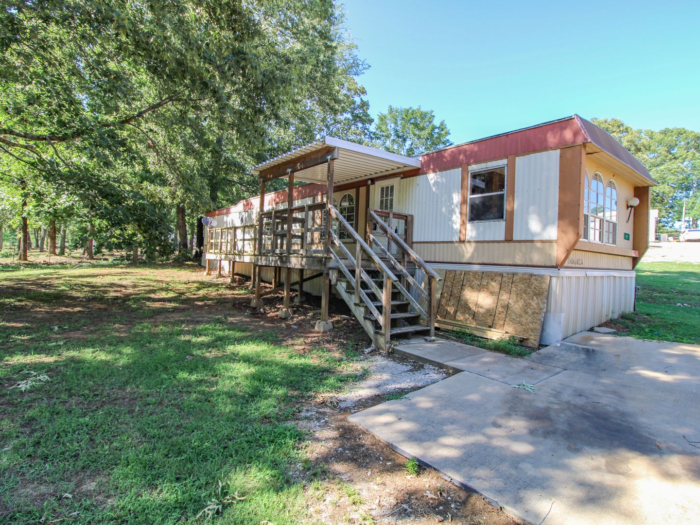 Muscle Shoals House: 42 Cameron Circle