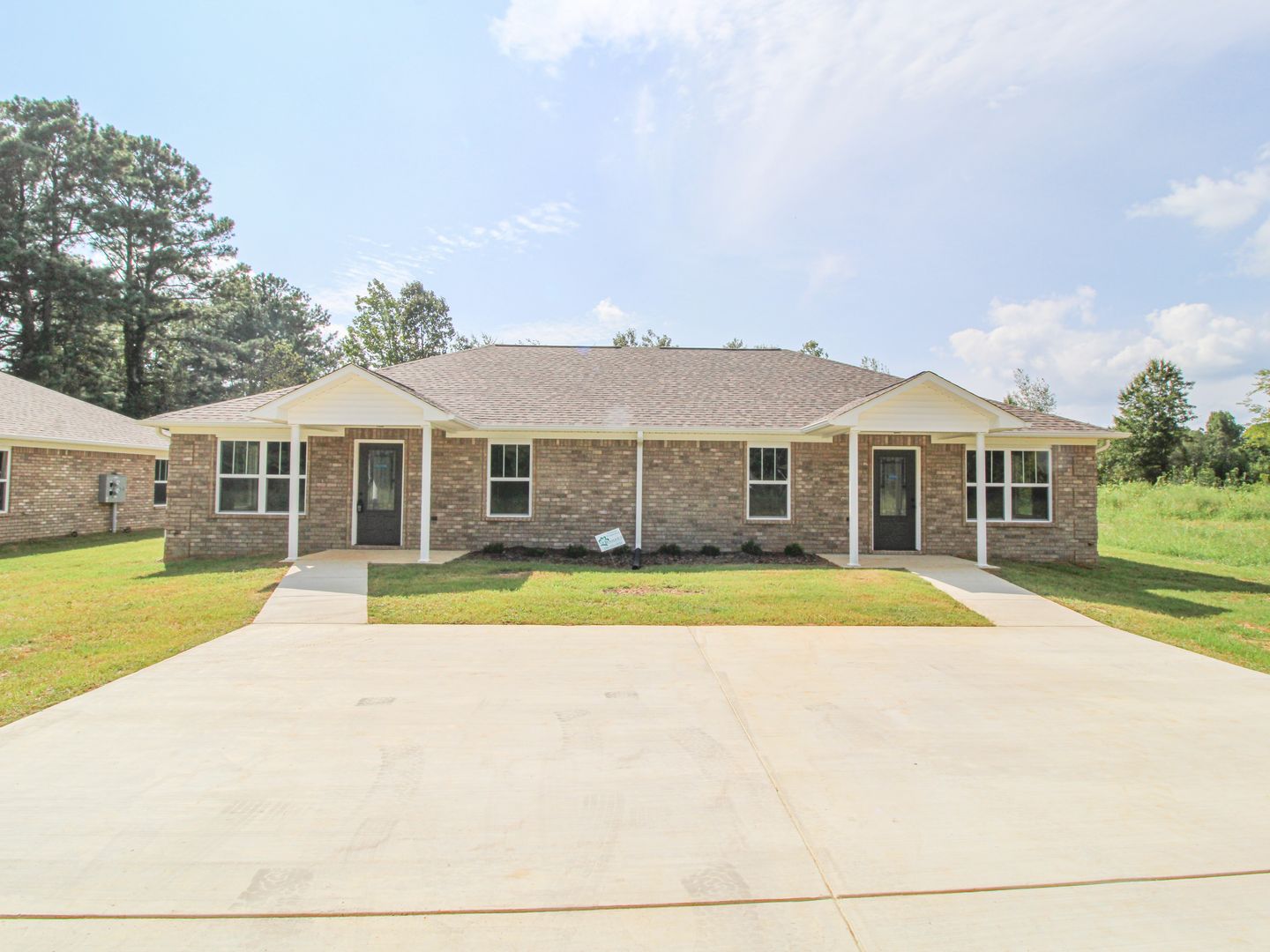 Athens House: 19825 Shady Acres Circle