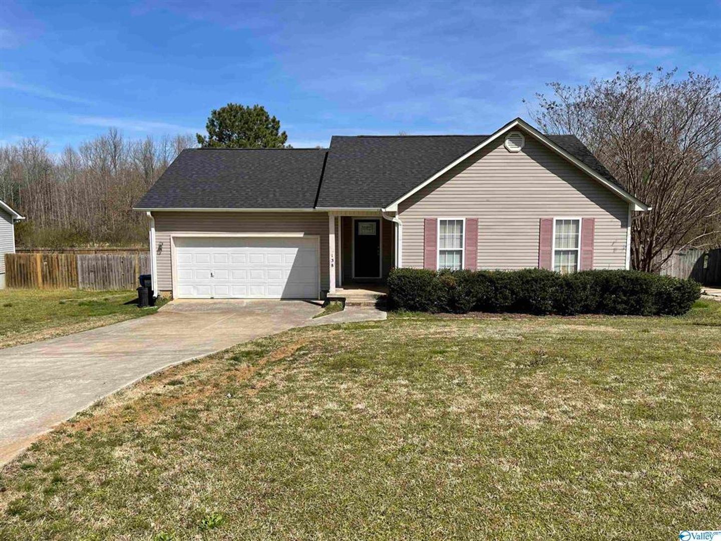 Meridianville House: 138 Carnegie Loop