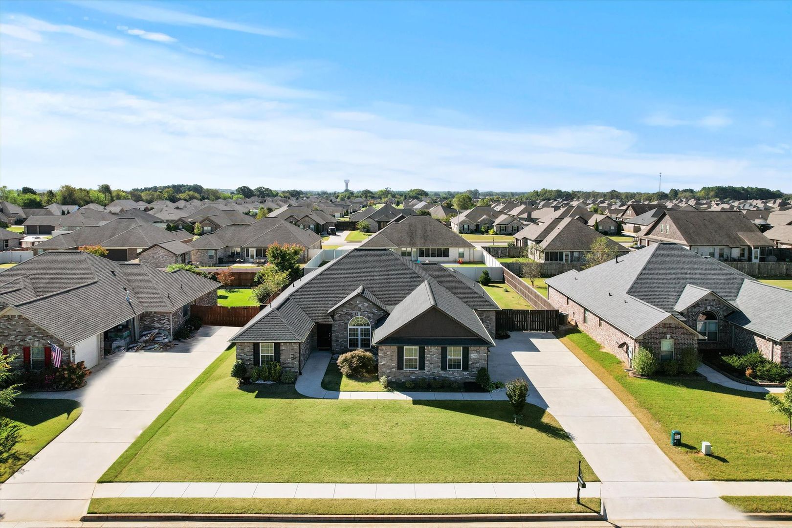 Madison House: 27998 Cross Gate Drive