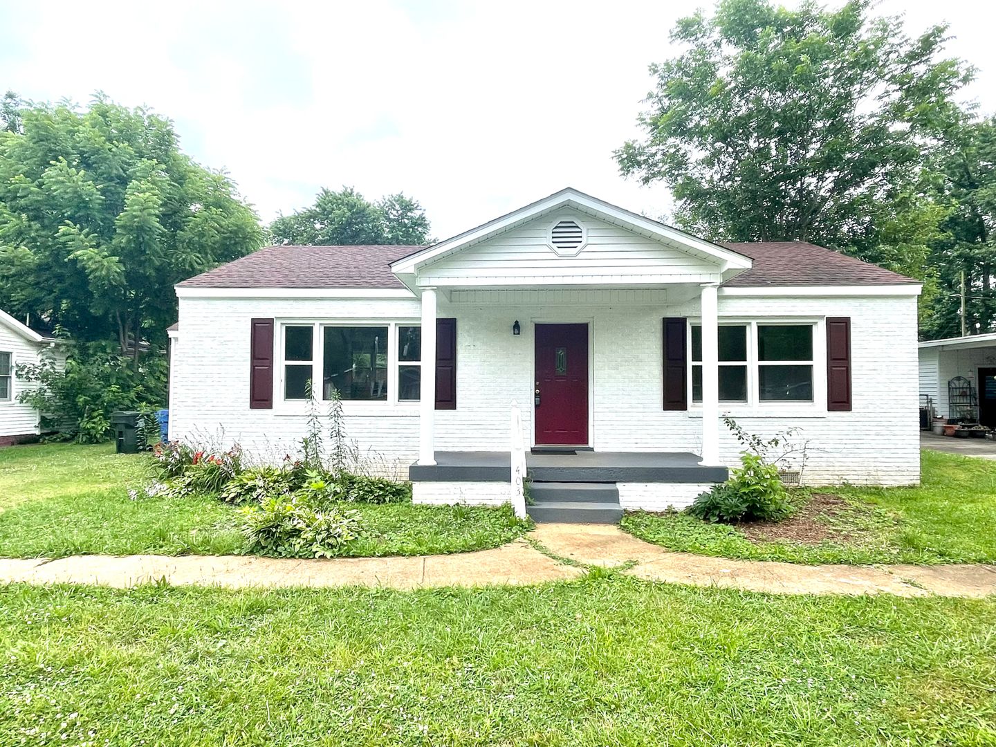 Athens House: 403 Shaw Street