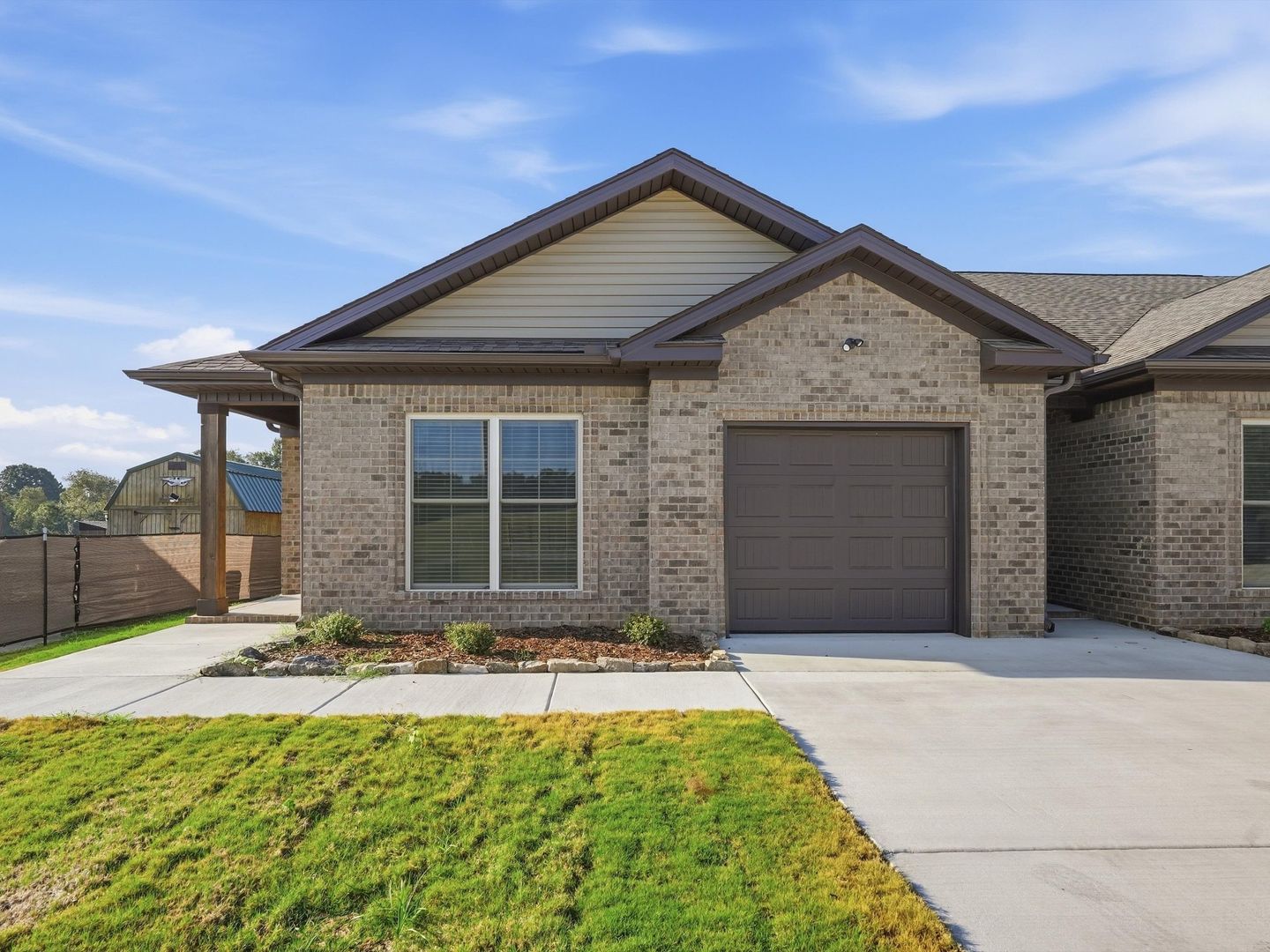 Ardmore Apartment: 28026 Pinedale Road