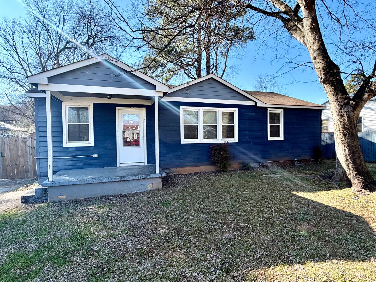 Huntsville House: 1011 Parklane Street NW