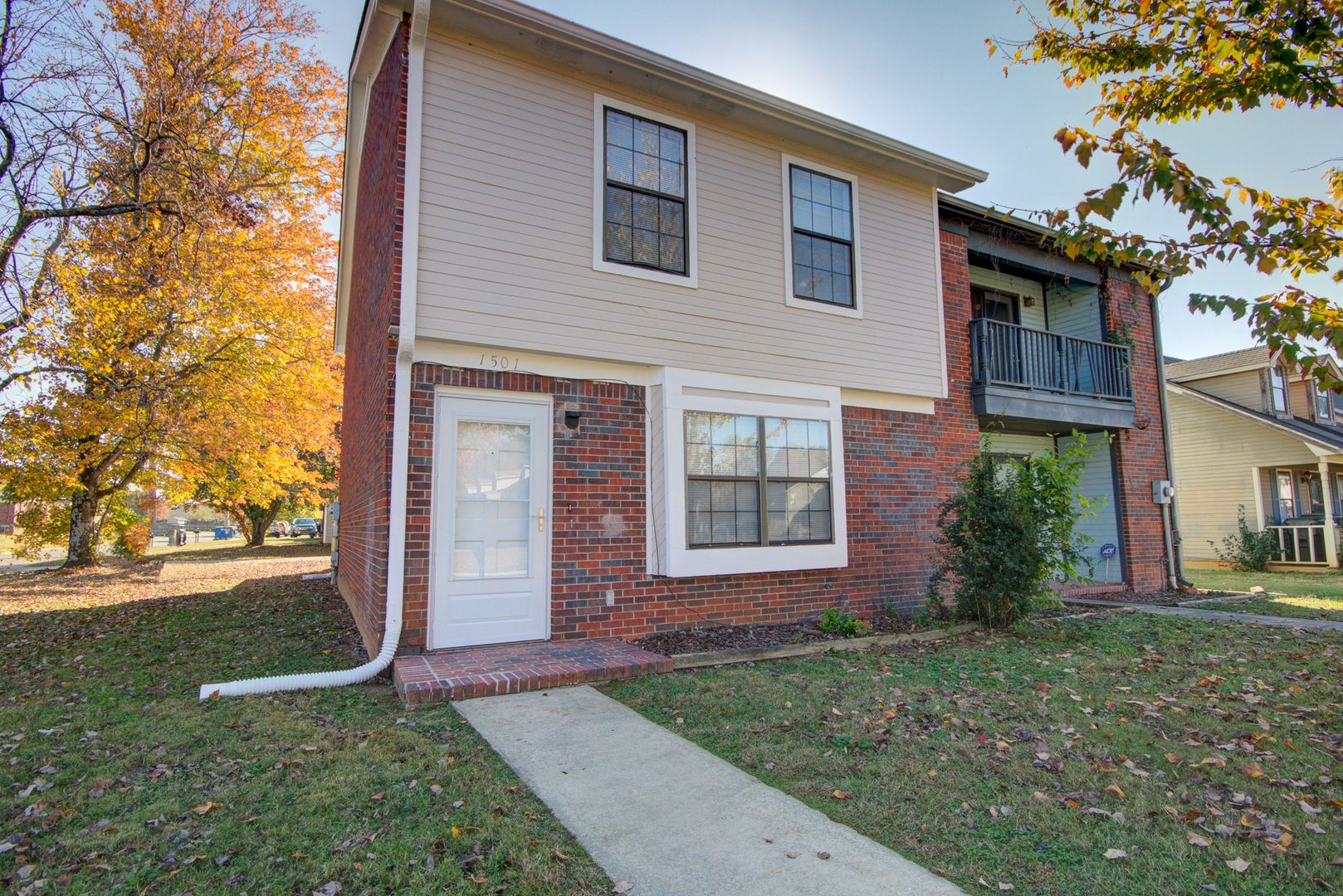 Decatur House: 1501 Hemingway Drive SW