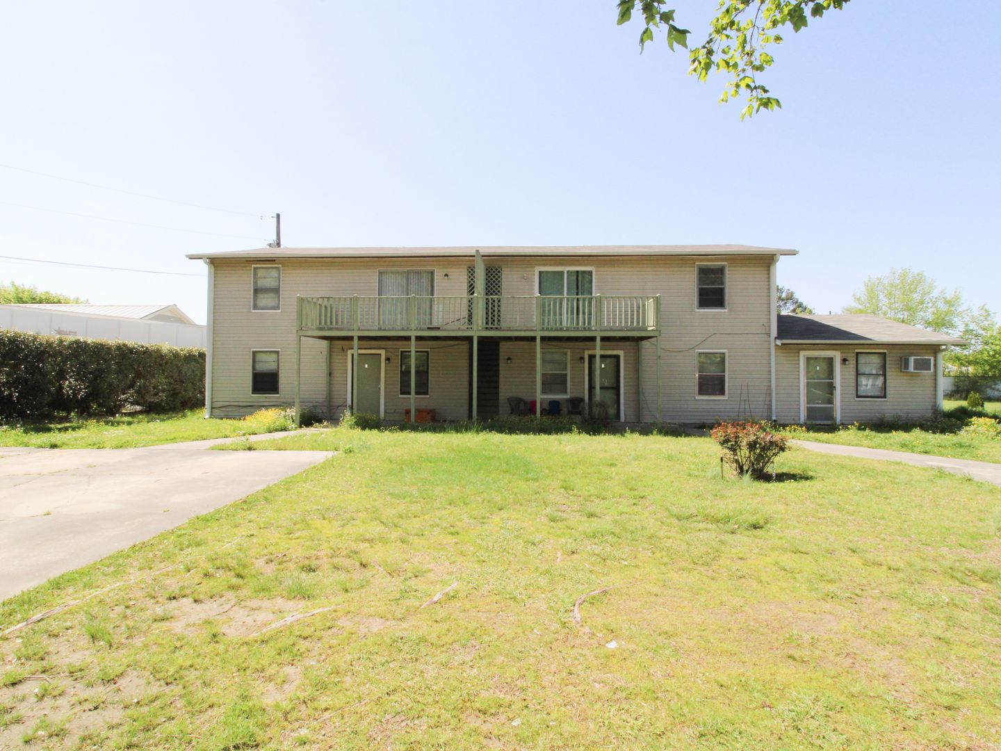 Athens Apartment: 20609 Elkton Road