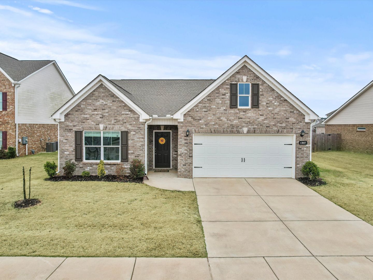 Athens House: 13857 Hickory Brook Road