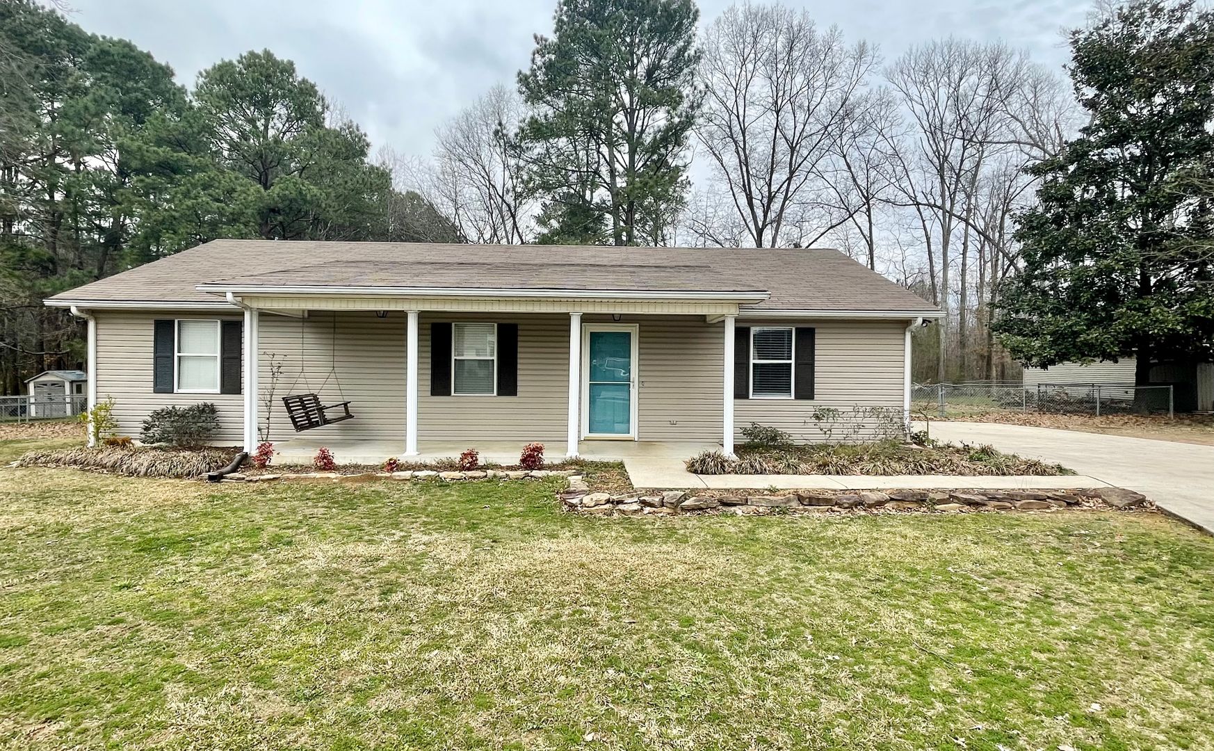 Athens House: 25647 Fairmount Drive