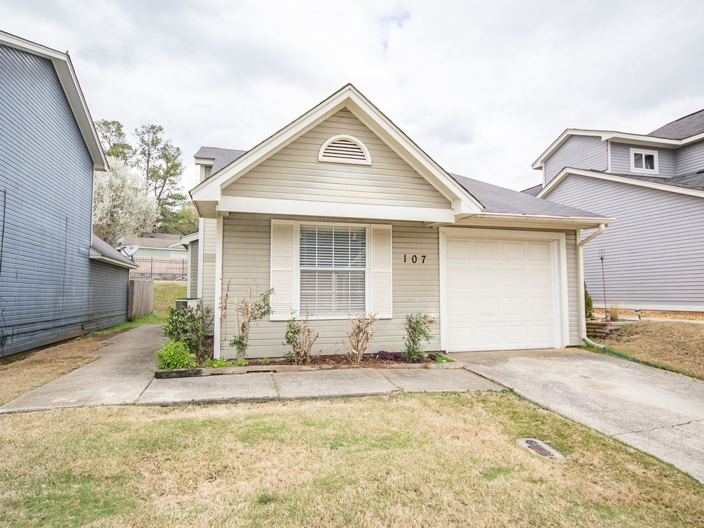 Madison House: 107 BriarGate Lane