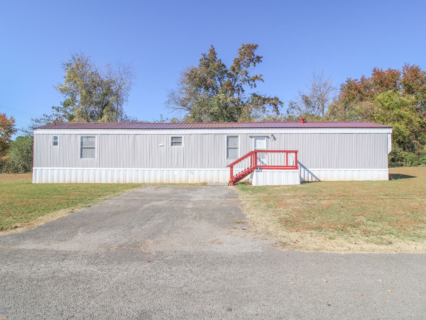 Huntsville House: 765 Dan Tibbs Road NW