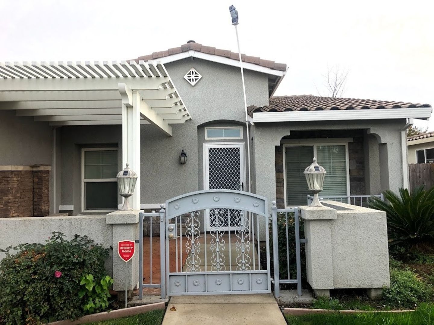 Dinuba House: 1764 Golden Way