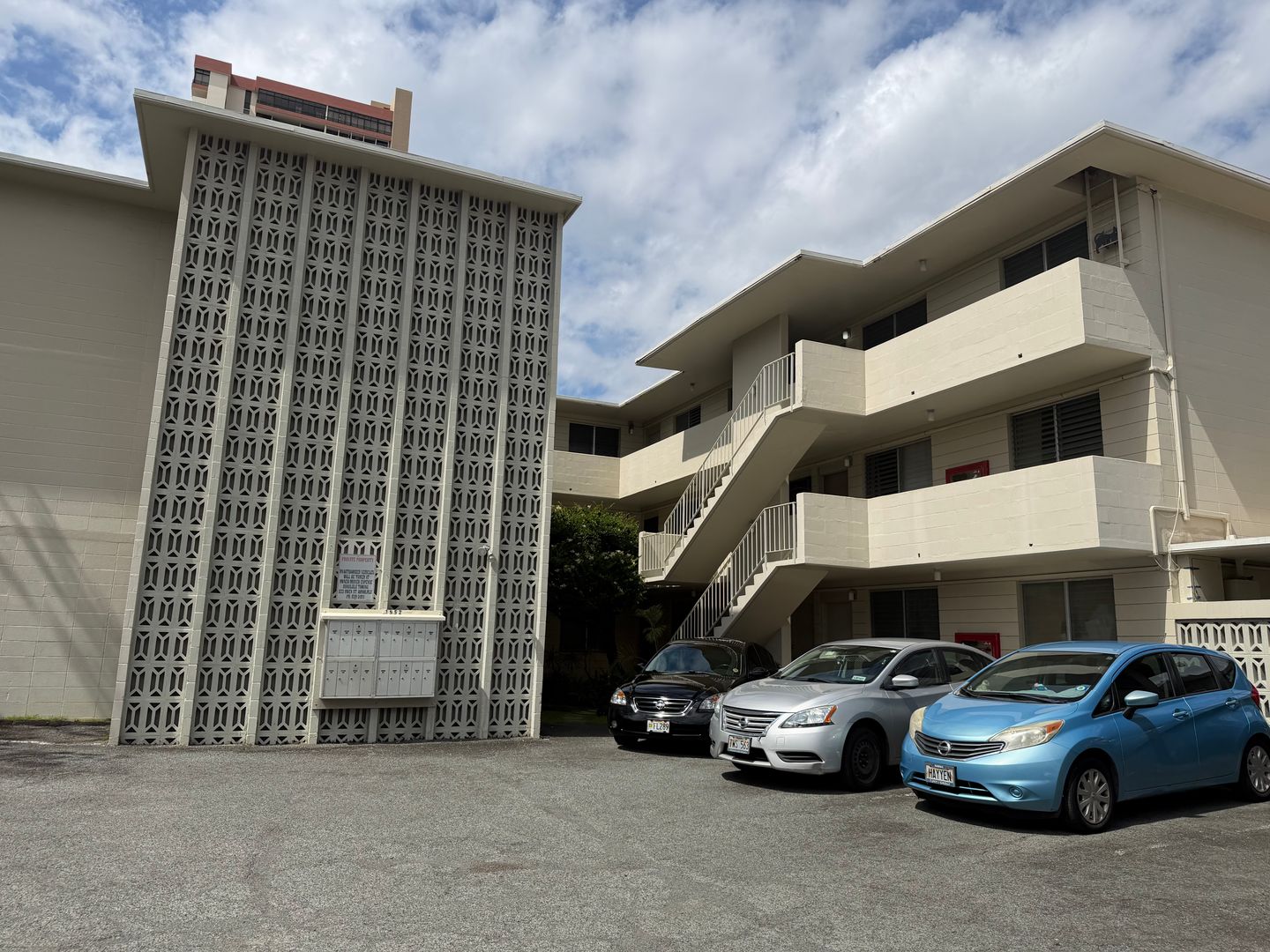 Honolulu Apartment: 1552 Kewalo St. #101-306
