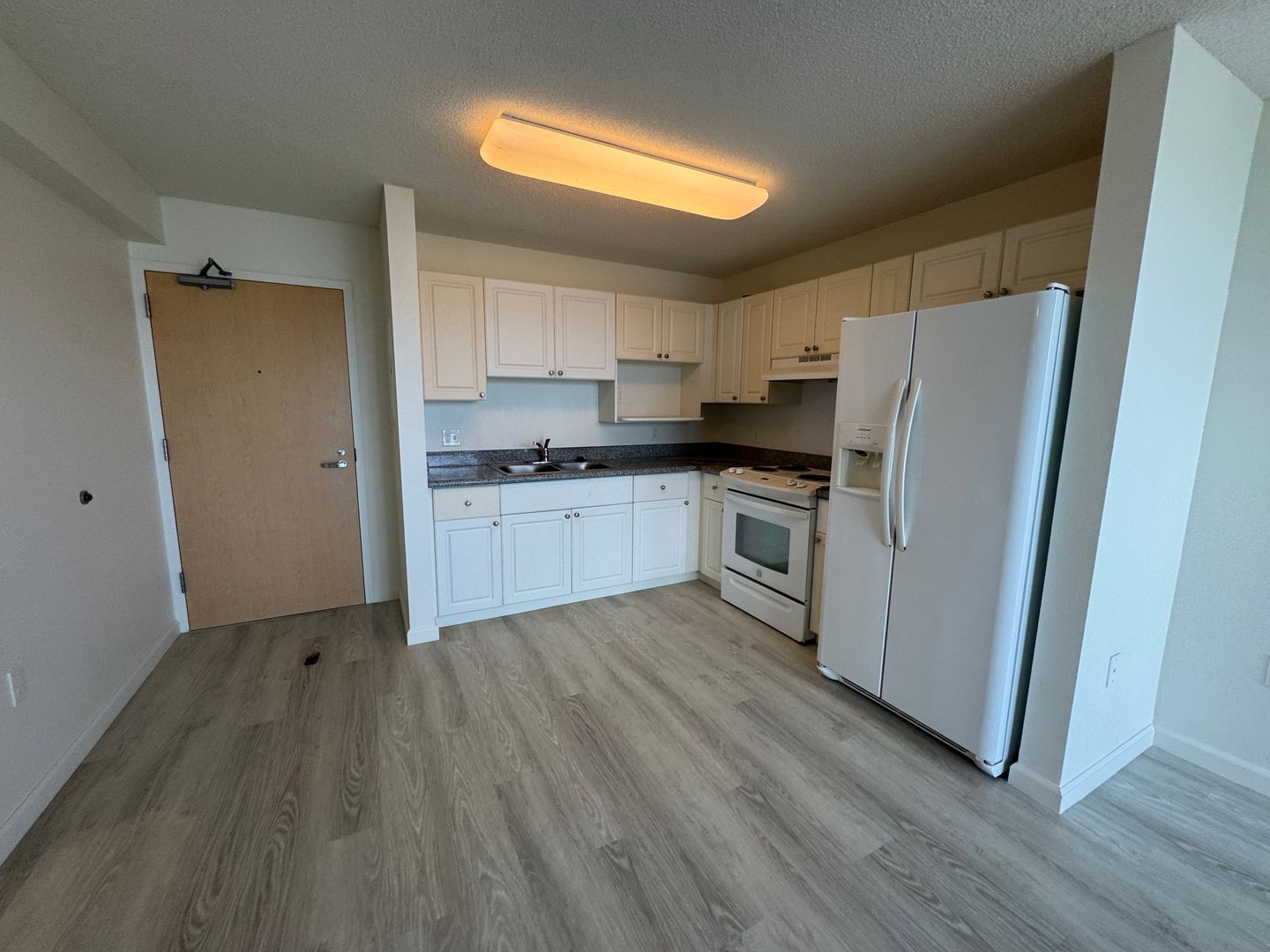 Honolulu Condo: 801 South St #2706