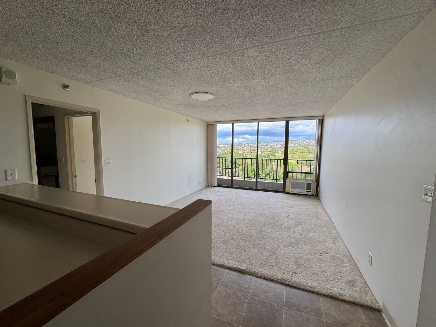 Aiea Condo: 98-402 Koauka Loop #1913