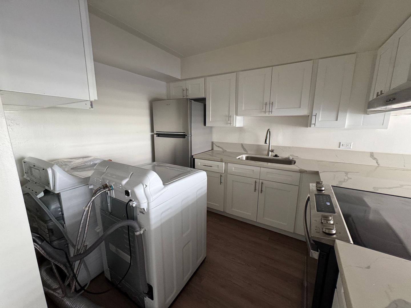 Honolulu Apartment: 1704 Anapuni st #31-8D