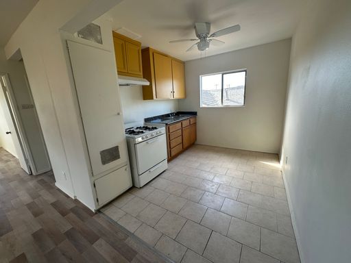 2 bed 1 bath – photo 1