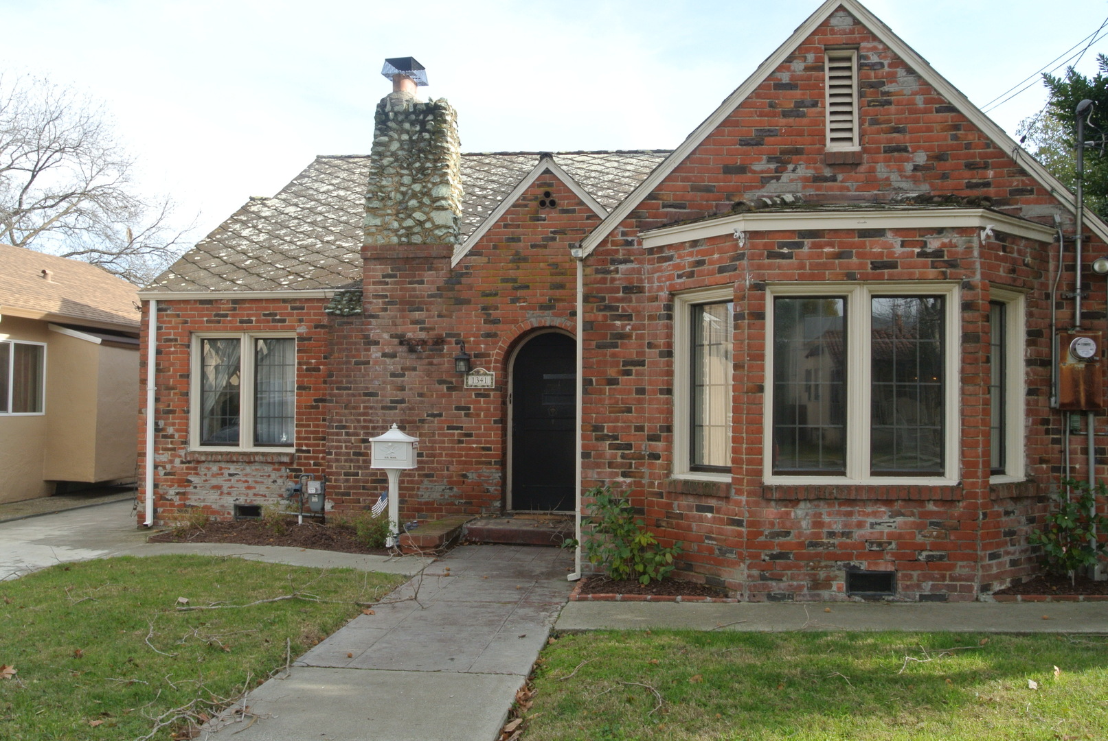 Pittsburg House: 1341 Maple Street