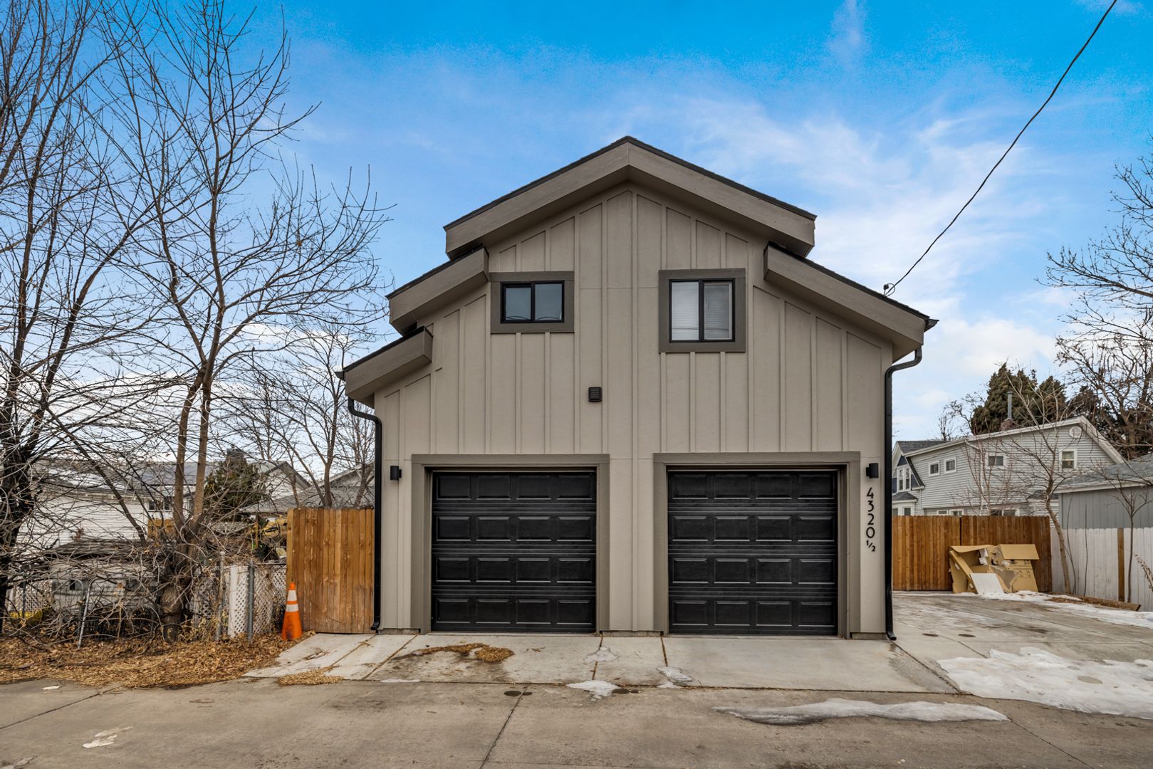 Denver House: 4320.5 Winona Court