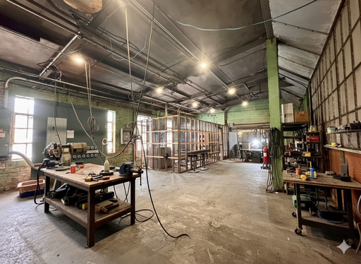 Former Crypto Currency Studio Now Available – photo 1
