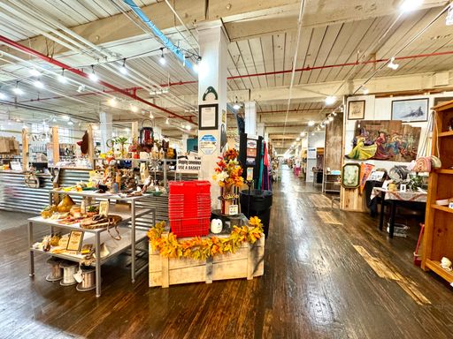 Full Floor Flex Space Available Now! – photo 1