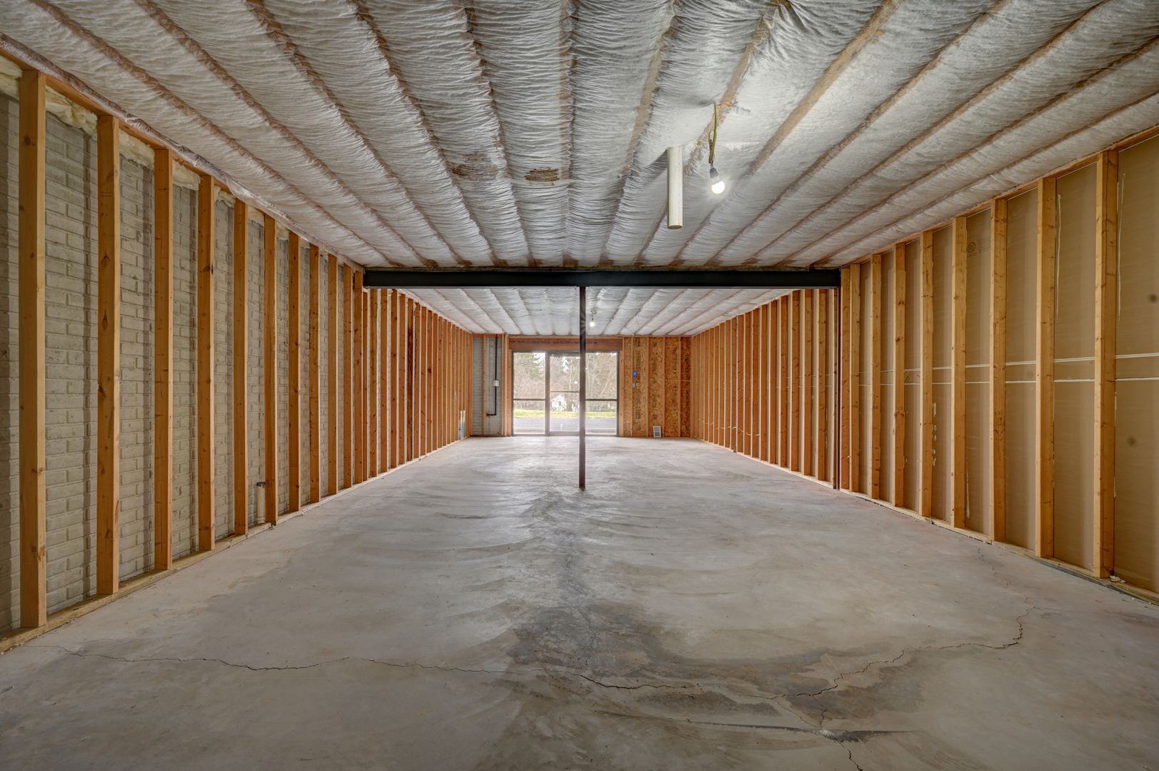 11001 Anthony Highway Storage Units, 3 Storage Units Available