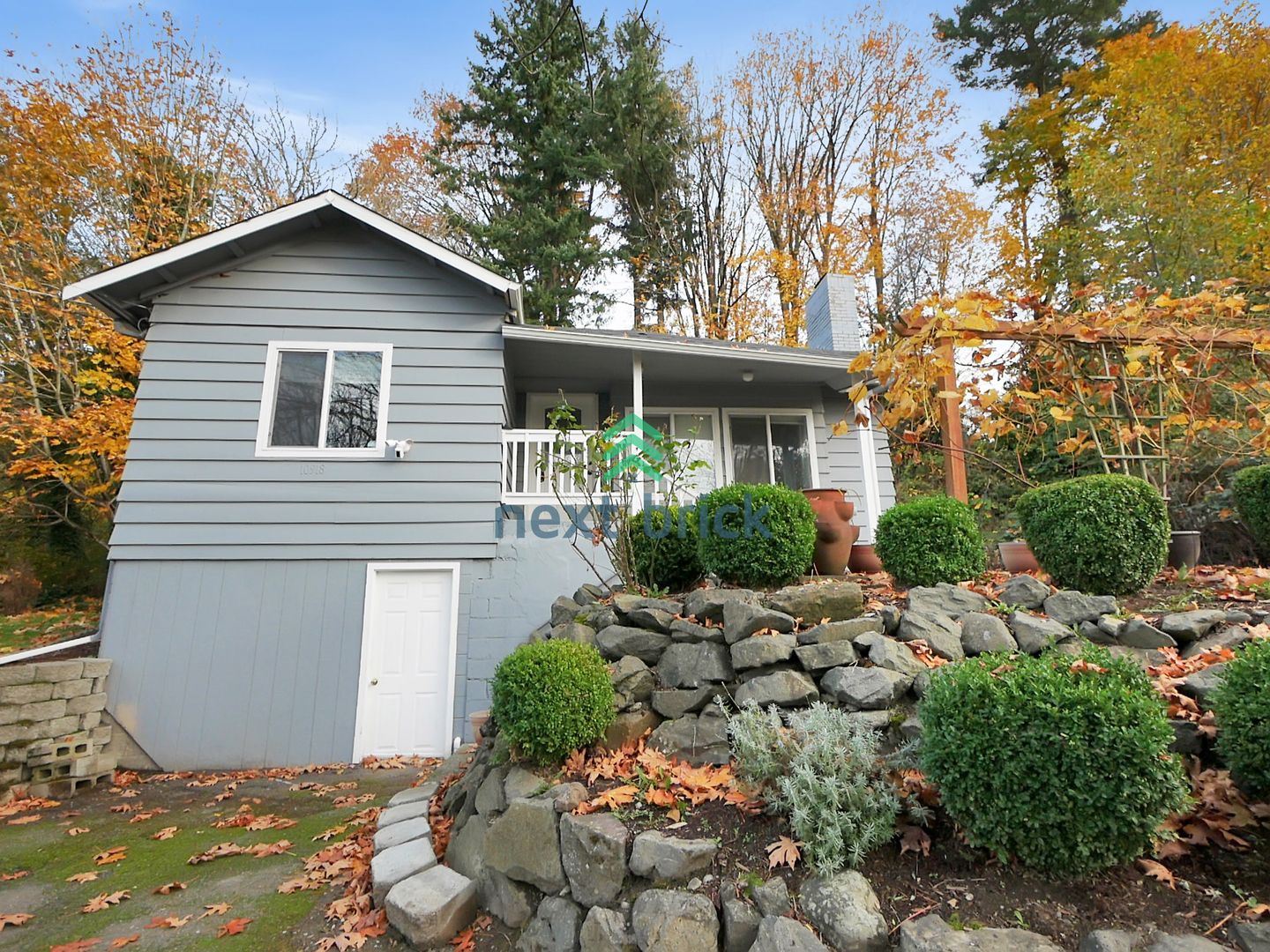 Seattle House: 10918 49th Ave S,