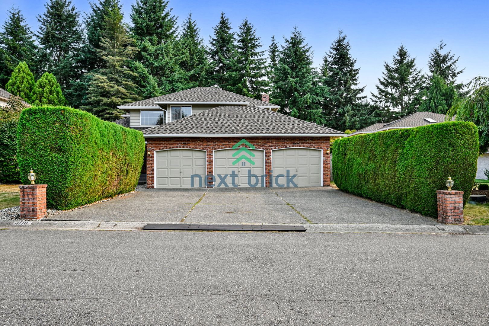 Everett House: 4118 127th St SE