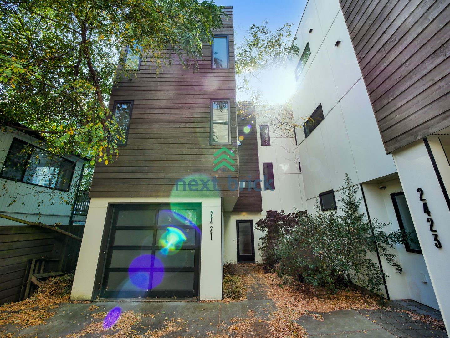 Seattle Townhome: 2421 NW 57th St
