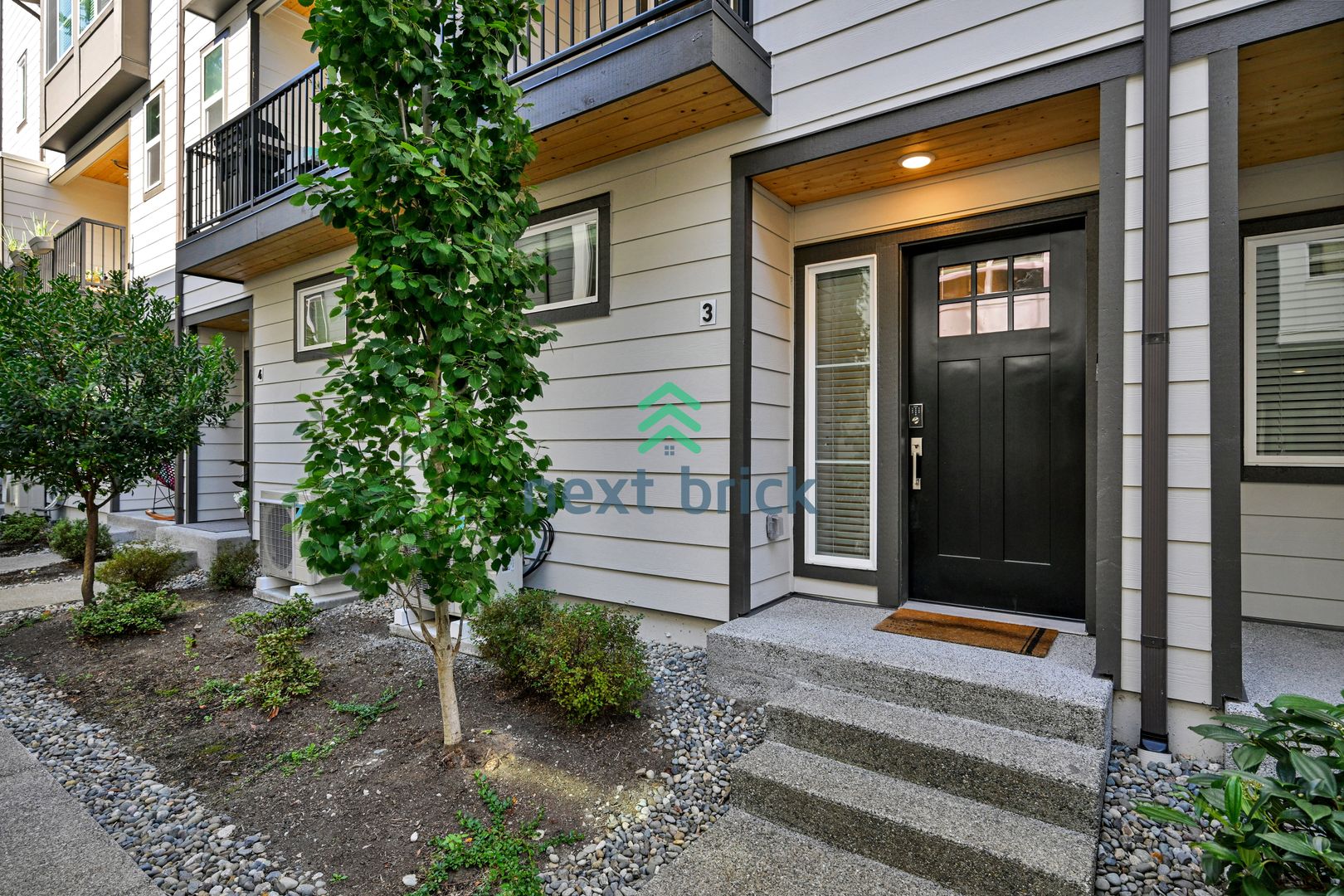 Kenmore Townhome: 6645 NE 189th Court #3