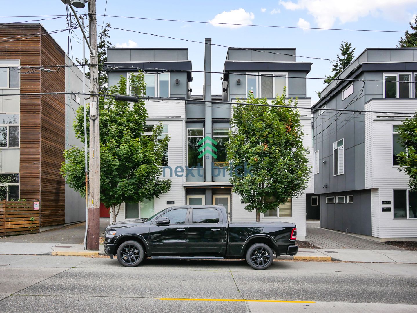 Seattle House: 1134 N 90th St Unit A