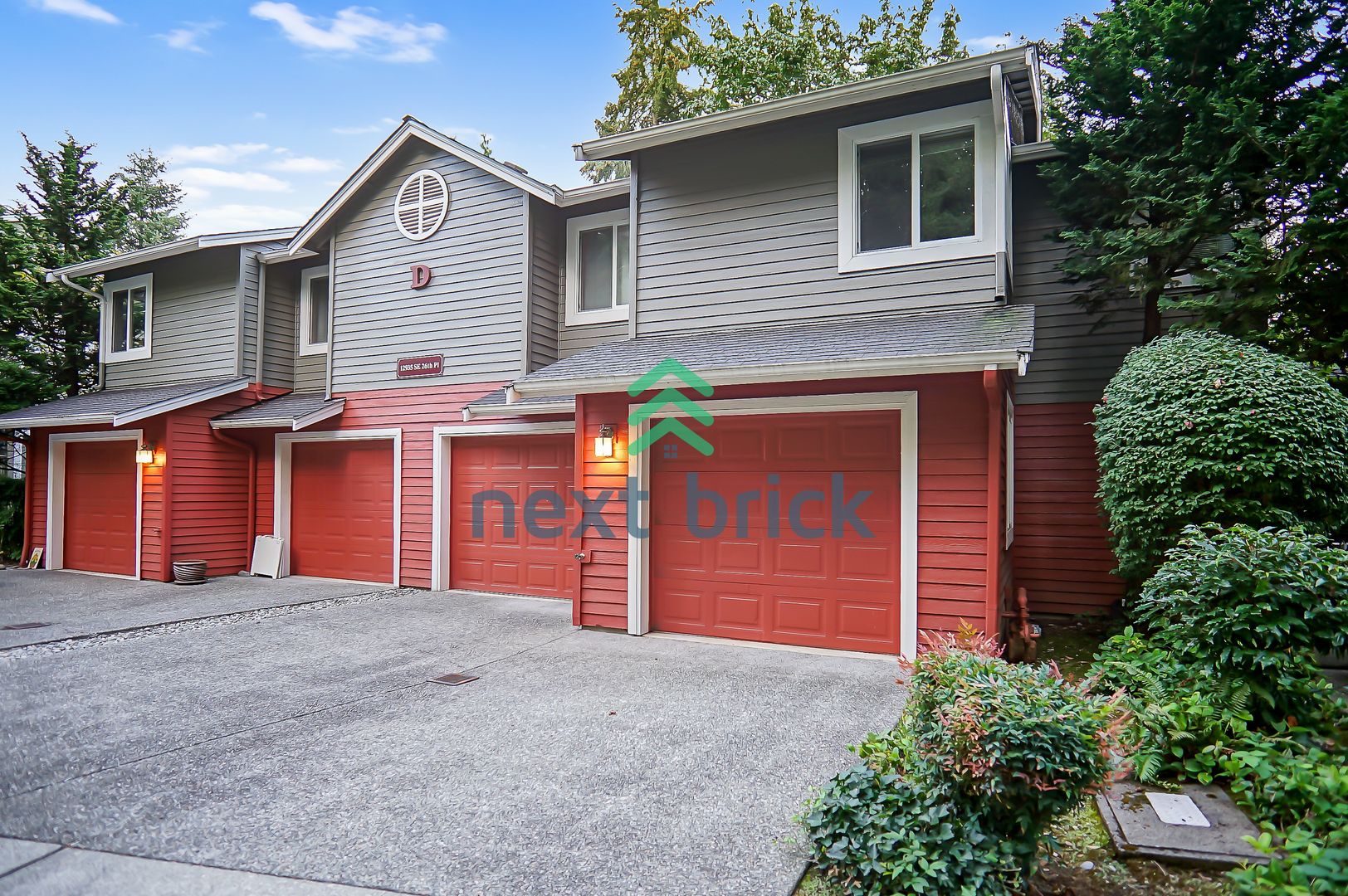 Bellevue Townhome: 12935 SE 26th Pl, Apt D2