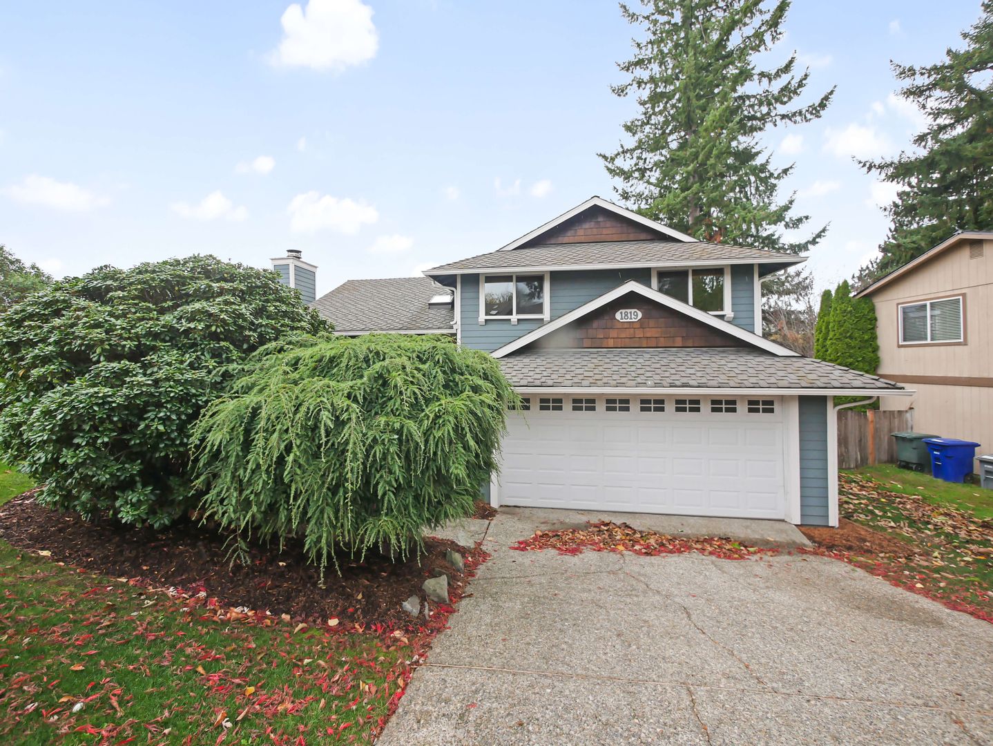 Sammamish House: 1819 211th Way NE