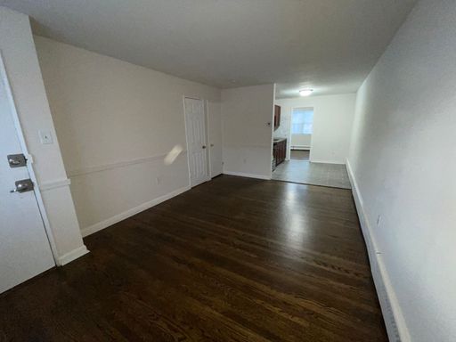 1 Bedroom Apartment – 6430 1/2 Tulip Street, Philadelphia, PA 19135