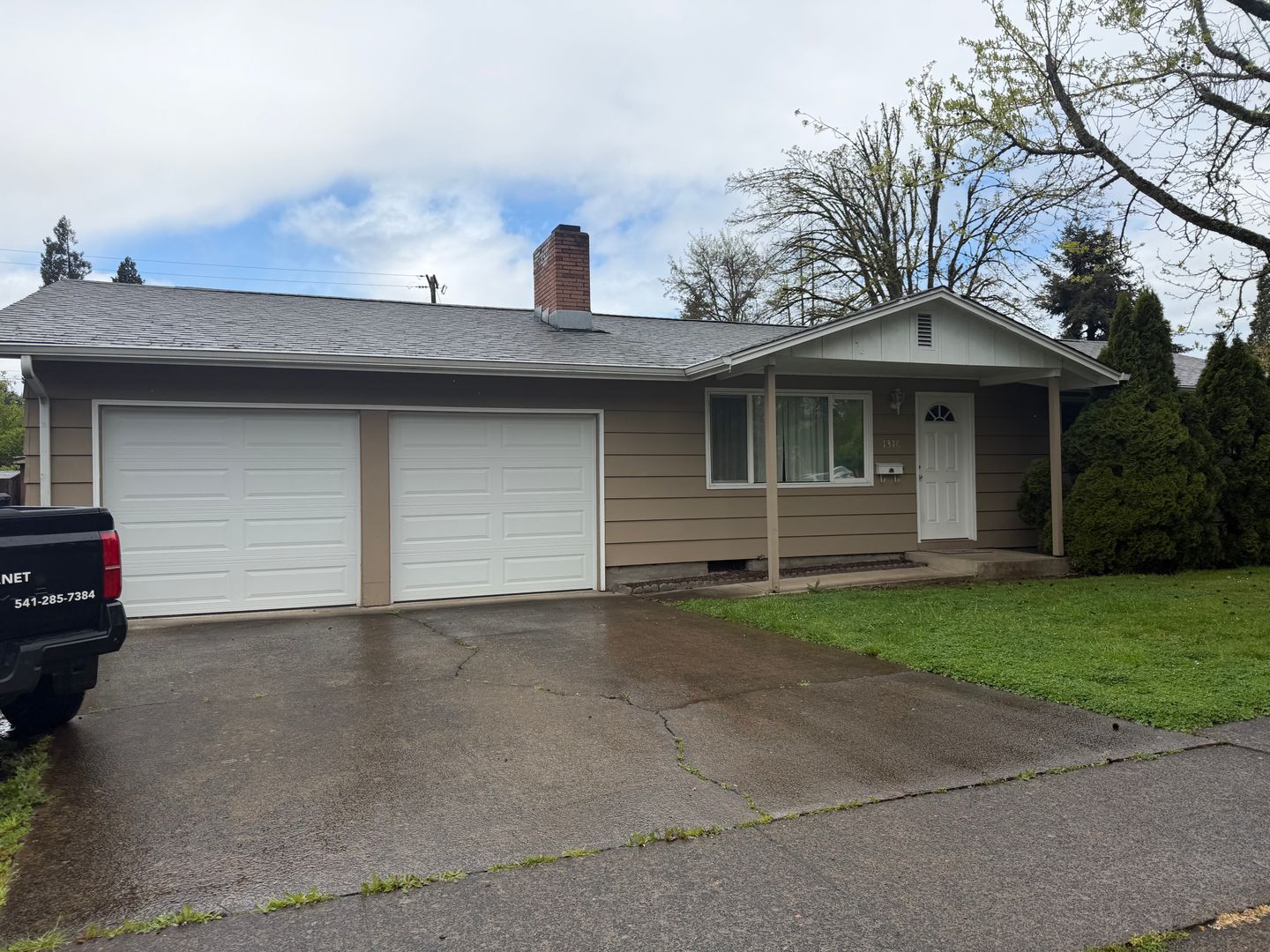 Springfield House: 1316 Mill St