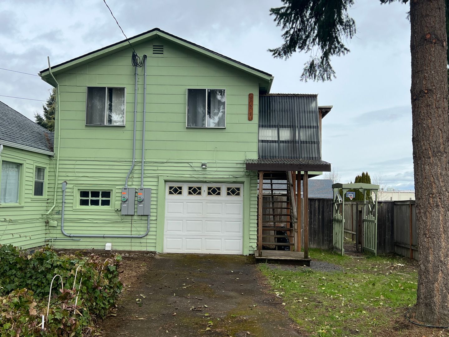 Eugene House: 151 Kourt Dr.