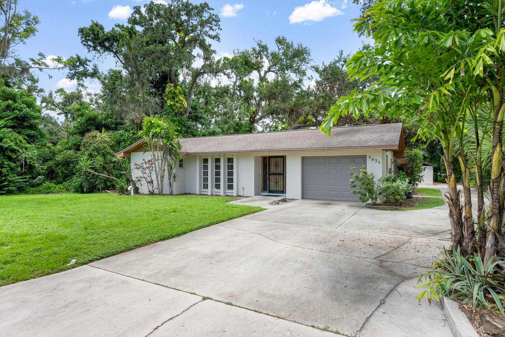 Sarasota House: 2635 Bryce Lane