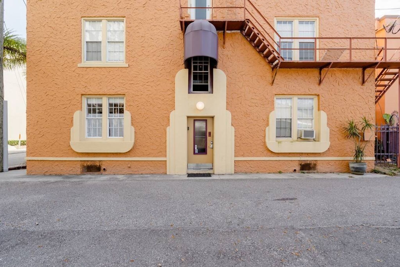 Sarasota Apartment: 118 Indian Place