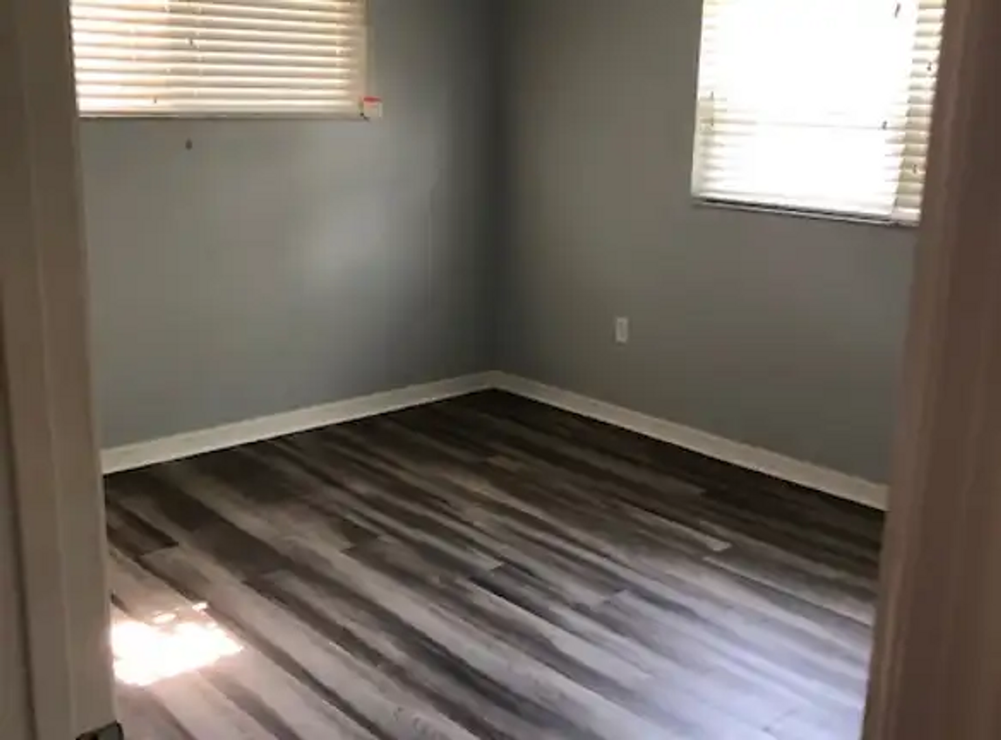 Sarasota Apartment: 2050 Arlington St