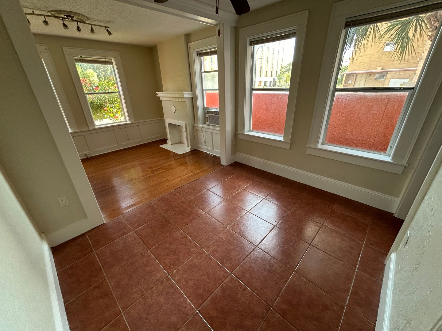1727 Ringling Blvd. 3 of 12